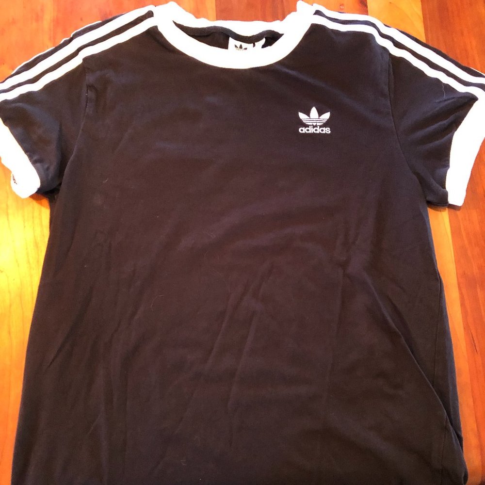 Adidas T-shirt